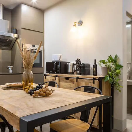 Santo Spirito Rooftop Retreat Florence