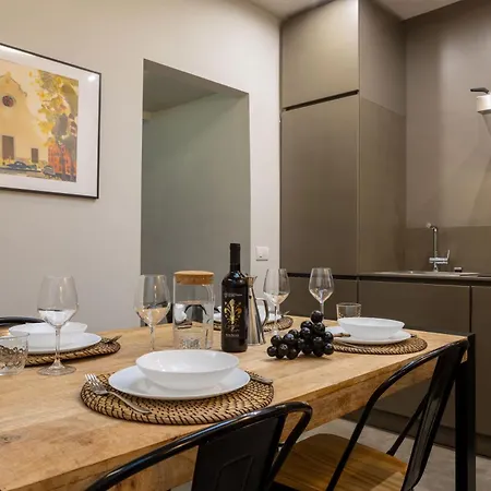 Santo Spirito Rooftop Retreat Apartment Florence